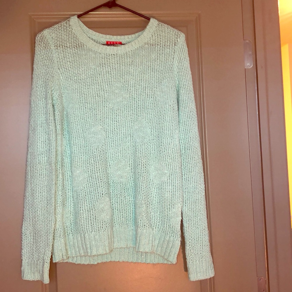 Elle aqua colored sweater